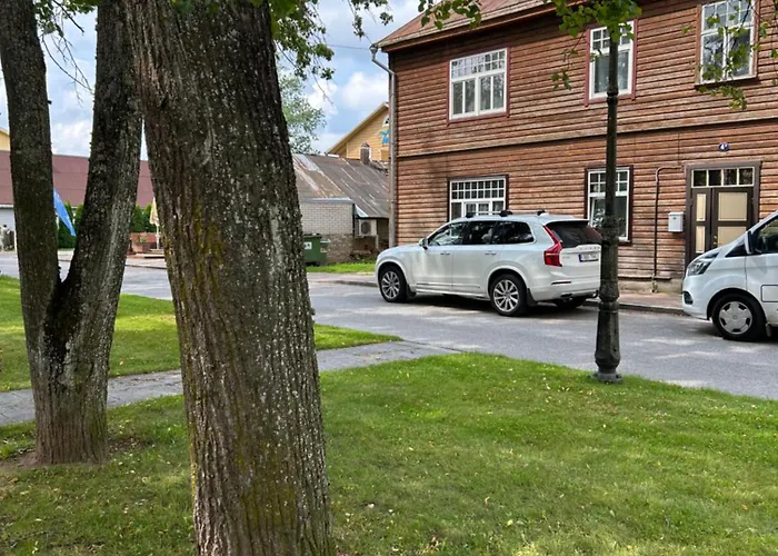 Katariina Allee Korter *